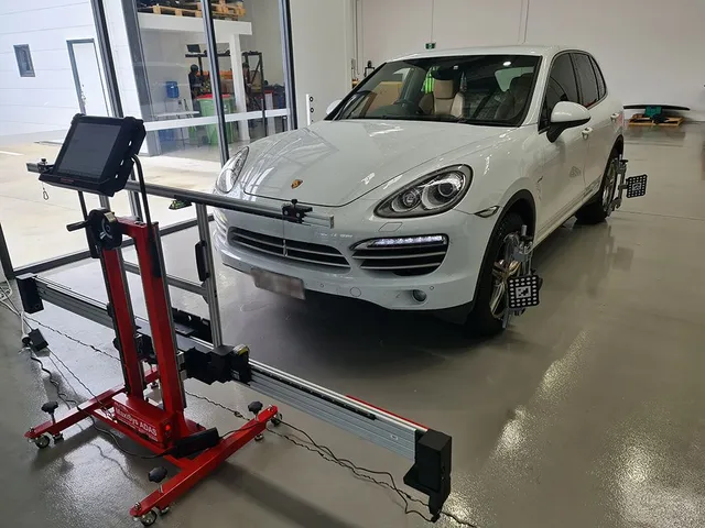 Professional ADAS Calibration Equipment